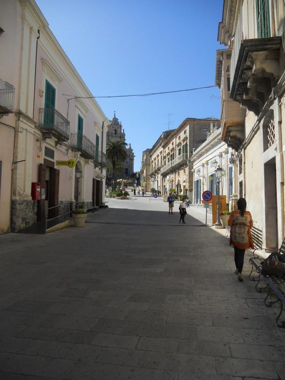 Epoca - Camere Con Stile Ragusa Buitenkant foto