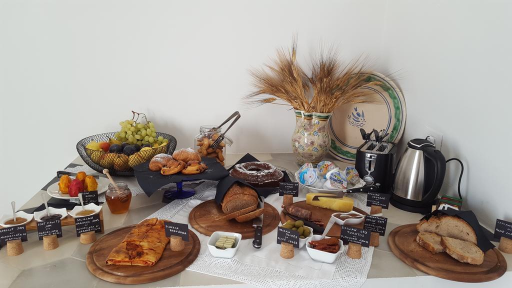 Epoca - Camere Con Stile Ragusa Buitenkant foto